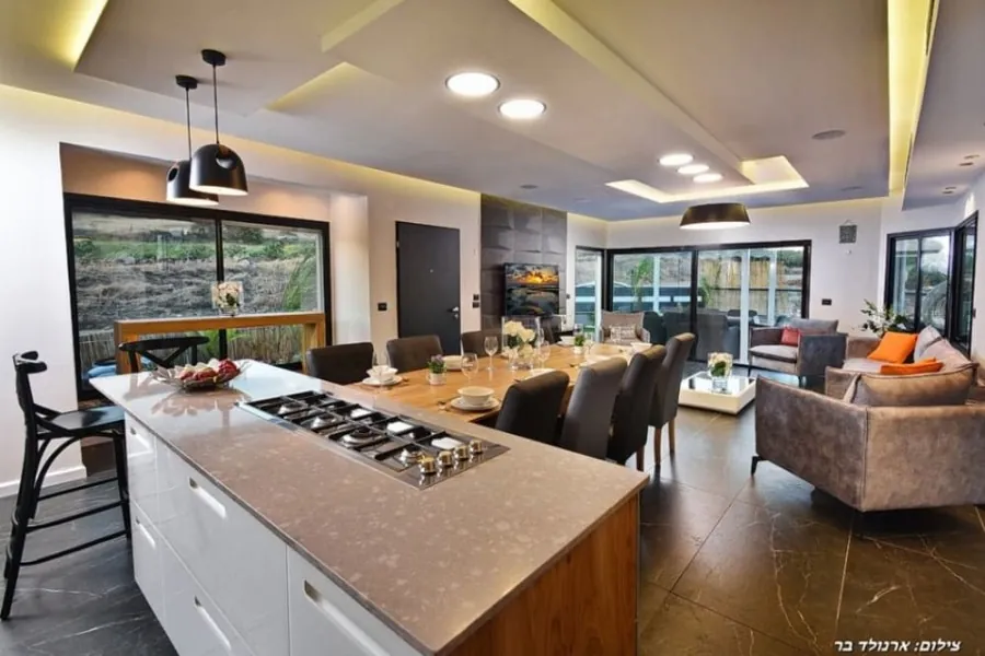 Dream House – kitchen island, dining area and living room