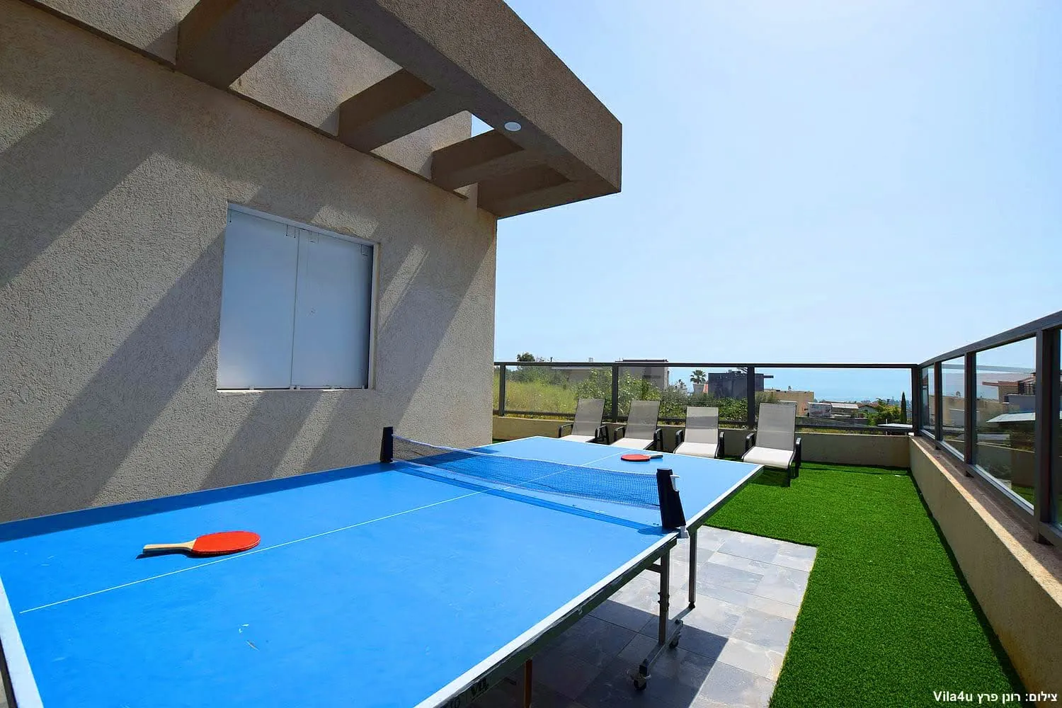 Kinneret House – חוץ ובריכה